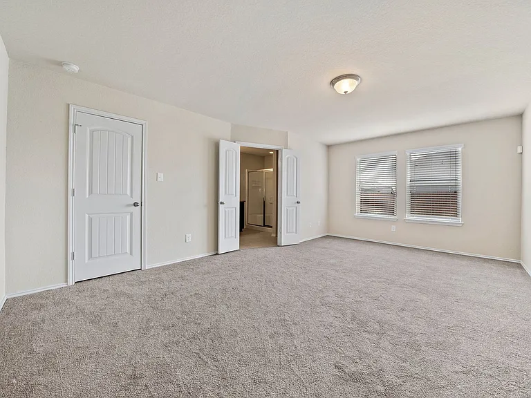 1533 Redbridge Dr — Photo 10