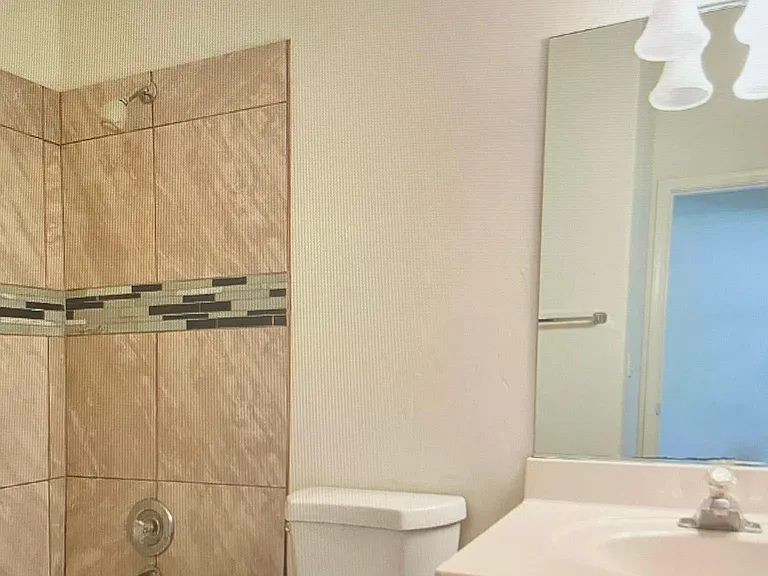1311 E Scorpius Pl — Photo 33