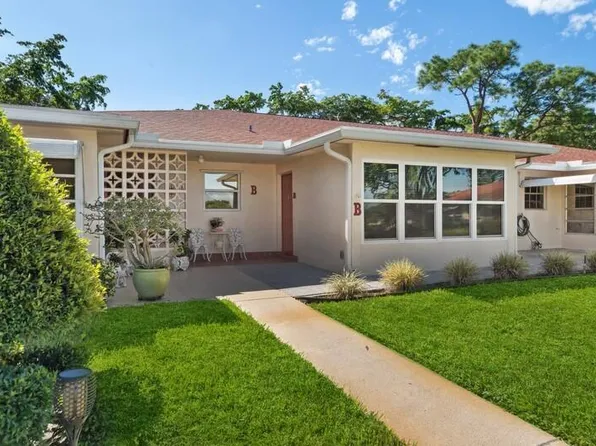 5240 NW 3rd Street #B, Delray Beach, FL 33445
