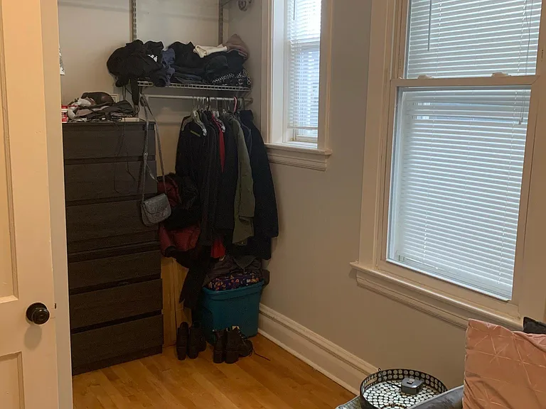 2015 S Hoyne Ave #2 — Photo 7