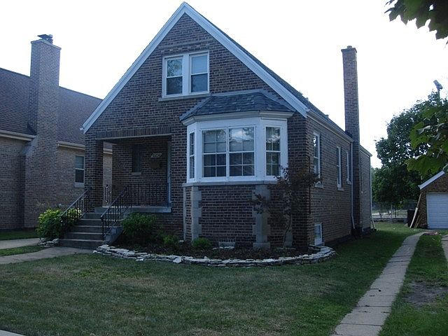 1st image of 10234 S Artesian Ave