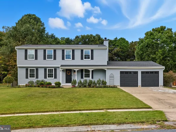 7726 Aragorn Ct, Hanover, MD 21076