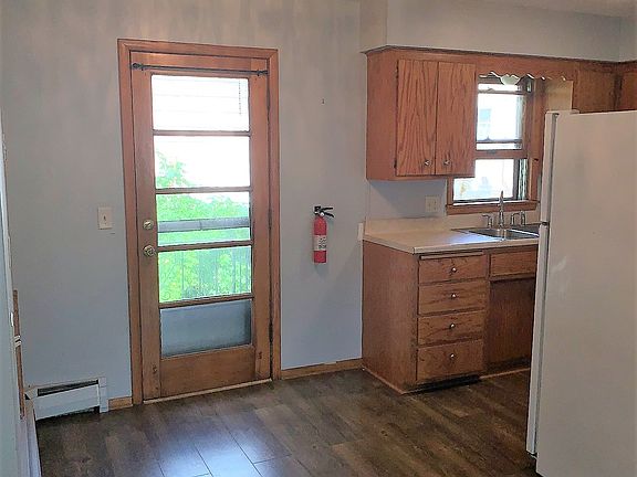 5 dining room_05112022