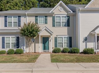 488 Ridgebrooke Dr, High Point, NC 27265