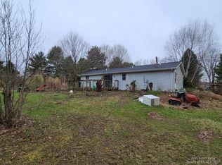 1075 S Lima Center Rd, Chelsea, MI 48118