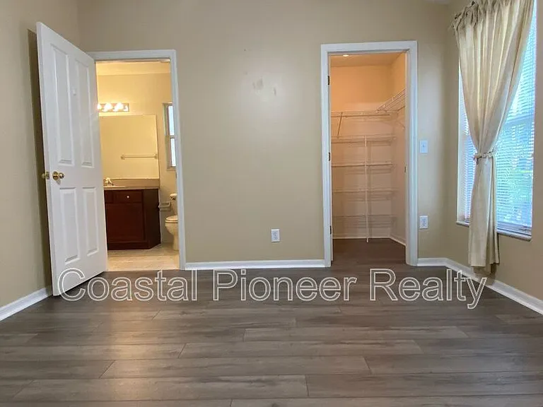 10542 San Travaso Dr — Photo 27