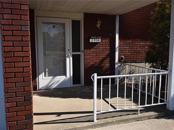 2nd image of 2306 West Blvd