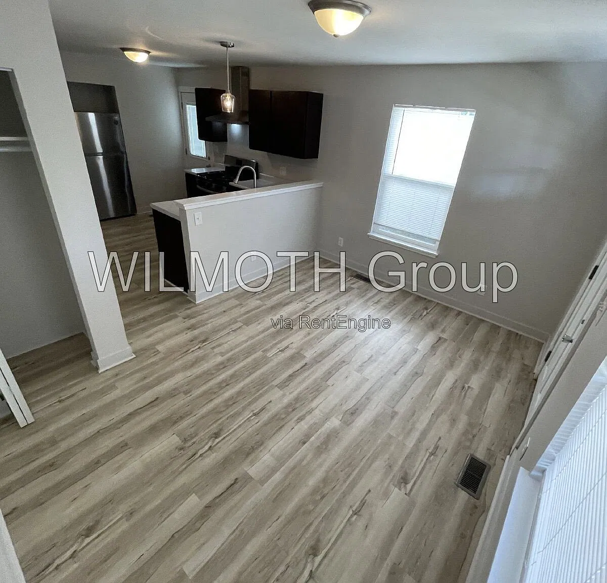 2 bed, 1.0 bath, 930 sqft, $1,595 — Photo 4