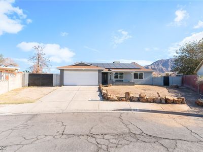 1124 Palmerston St, Sunrise Manor, NV, 89110