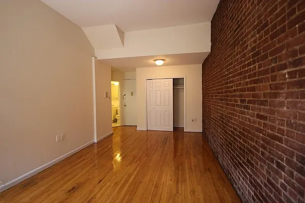 Rented by Keyah Enterprises | media 11