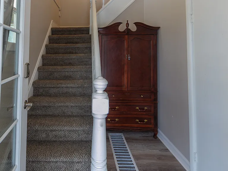 1907 W Boone Ave — Photo 10