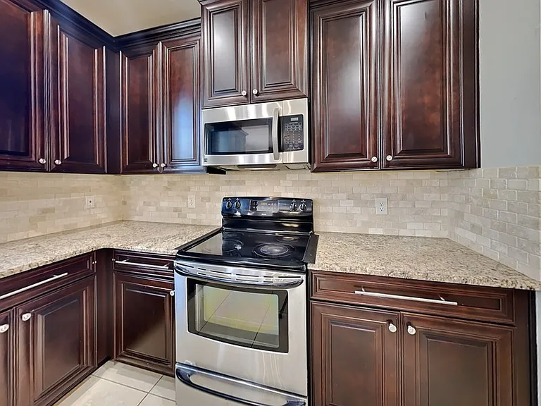 934 Tramells Trl — Photo 5