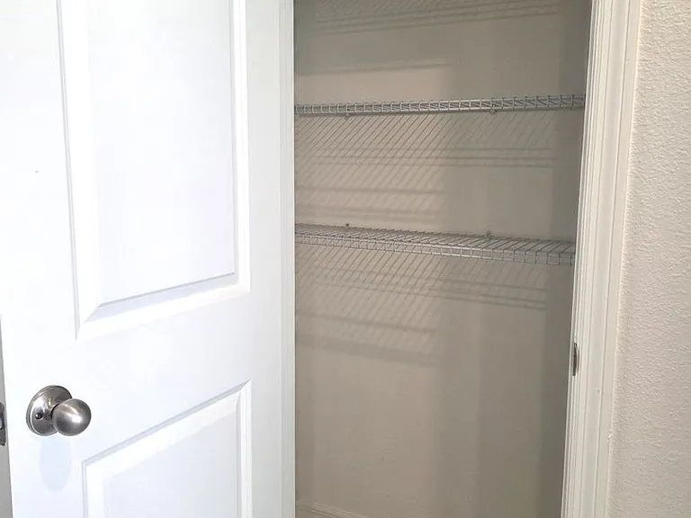 2779 Raindrop Run St — Photo 9