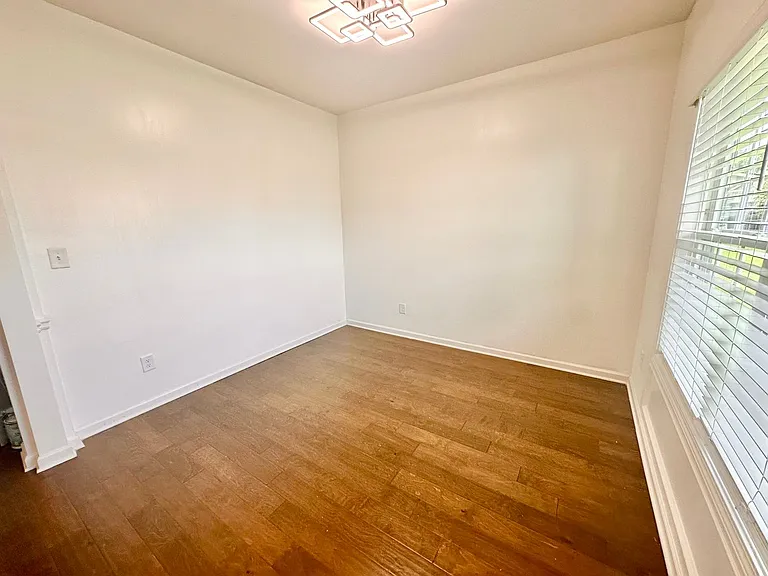 209 Adirondac Way — Photo 5