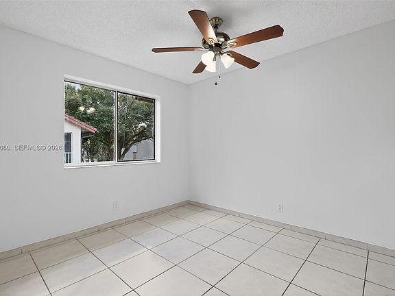 5th image of 13856 SW 93rd Ln