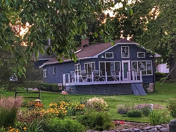 2nd image of 5512 W Lake Dr