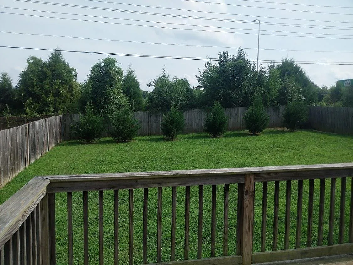 260 Grassmire Dr — Photo 2