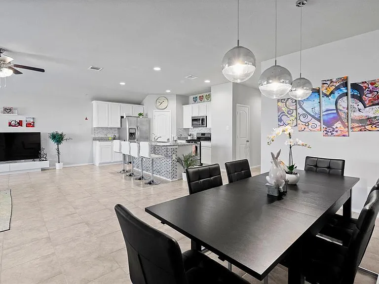 4115 Magliana Ln — Photo 21