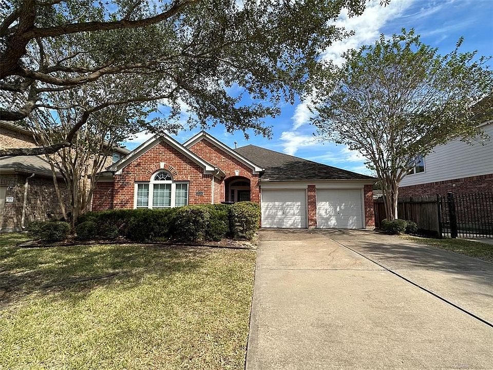 1st image of 2114 Sherbrook Park Ln