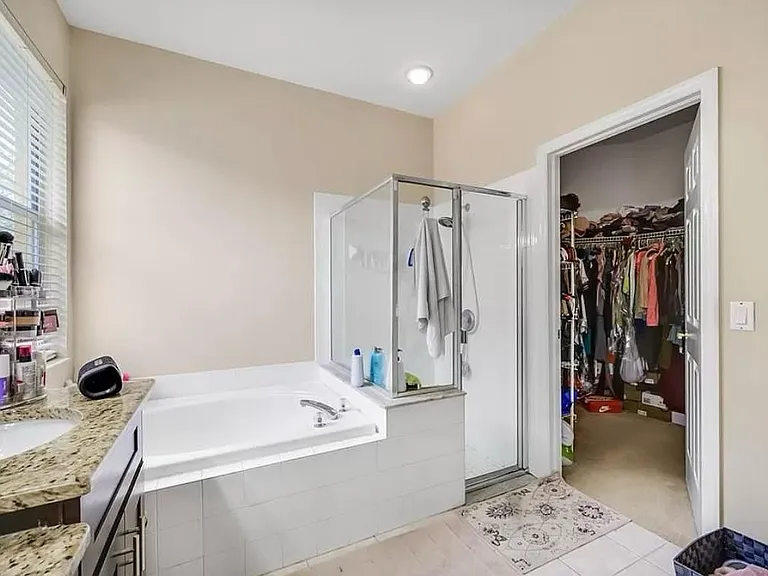 19151 Dove Creek Dr — Photo 20