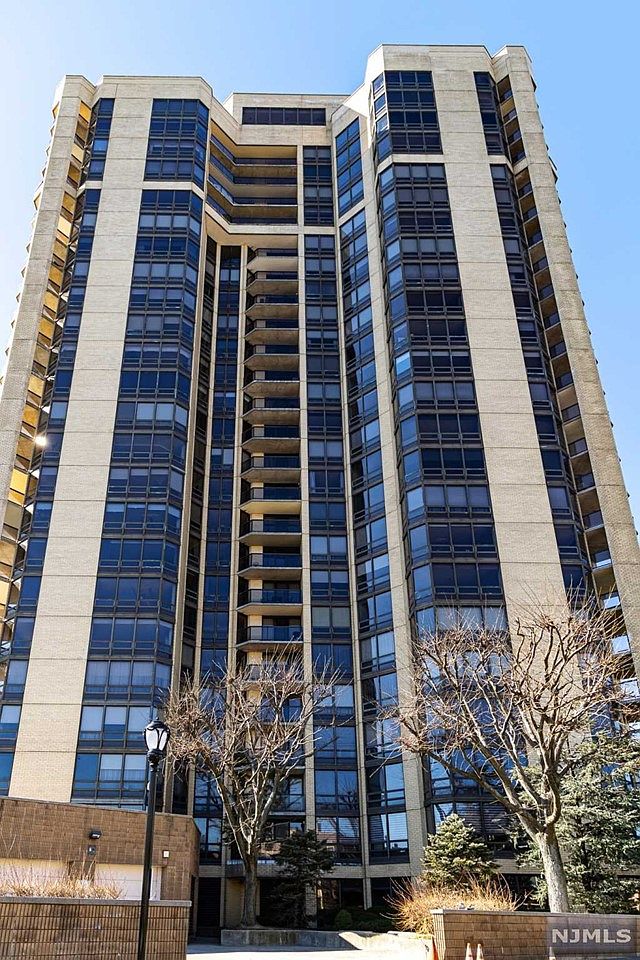 900 Palisade Ave APT 3A, Fort Lee, NJ 07024 Zillow