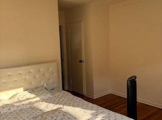 345 7th St APT 4, Palisades Park, NJ 07650