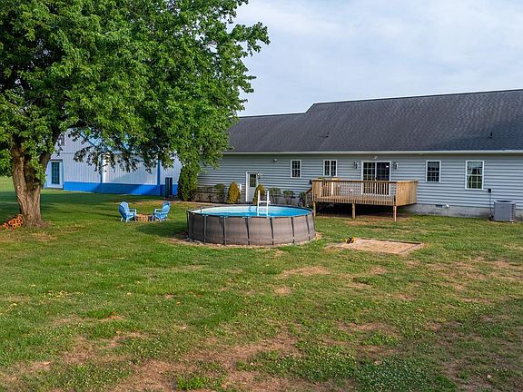 5th image of 16937 Whitesville Rd