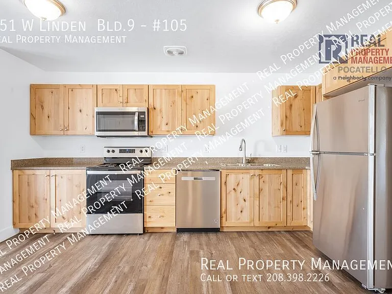251 W Linden #BLD9-105 — Photo 3