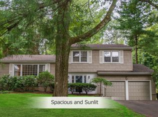 678 N Monroe St, Ridgewood, NJ 07450