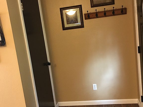 3rd image of 9435 Kroetz Dr