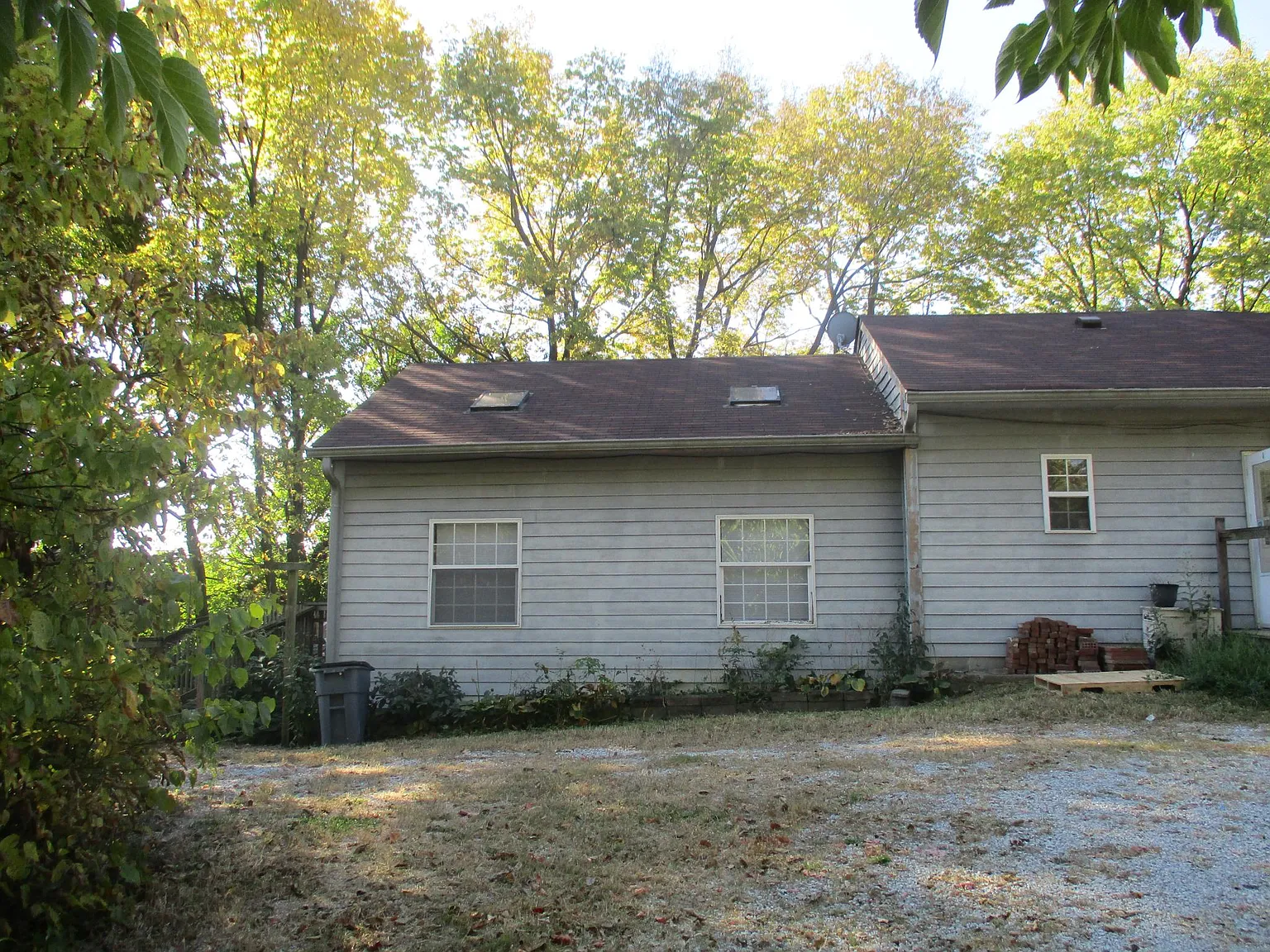 1 bed, 800 sqft, $825 — Photo 1
