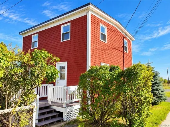433 Woodville Rd, Saint John, NB E2M 2J4
