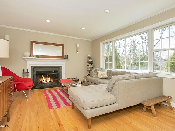 2nd image of 330 Sound Beach Ave