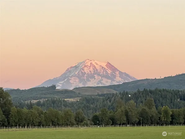 836 Harman Way S #9, Orting, WA 98360