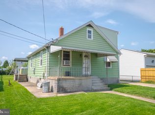 7623 Cedar Rd, Baltimore, MD 21222