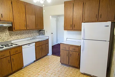 Sold by Tom Crimmins Realty LTD 