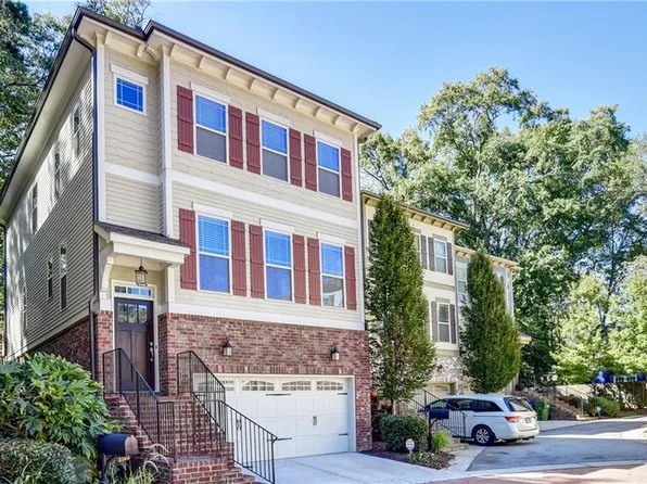 2102 Elvan Cir, Atlanta, GA 30317