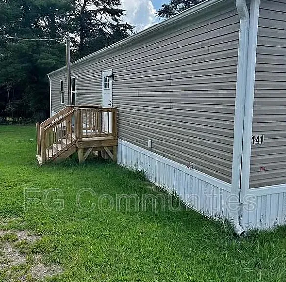 141 David Dr — Photo 1