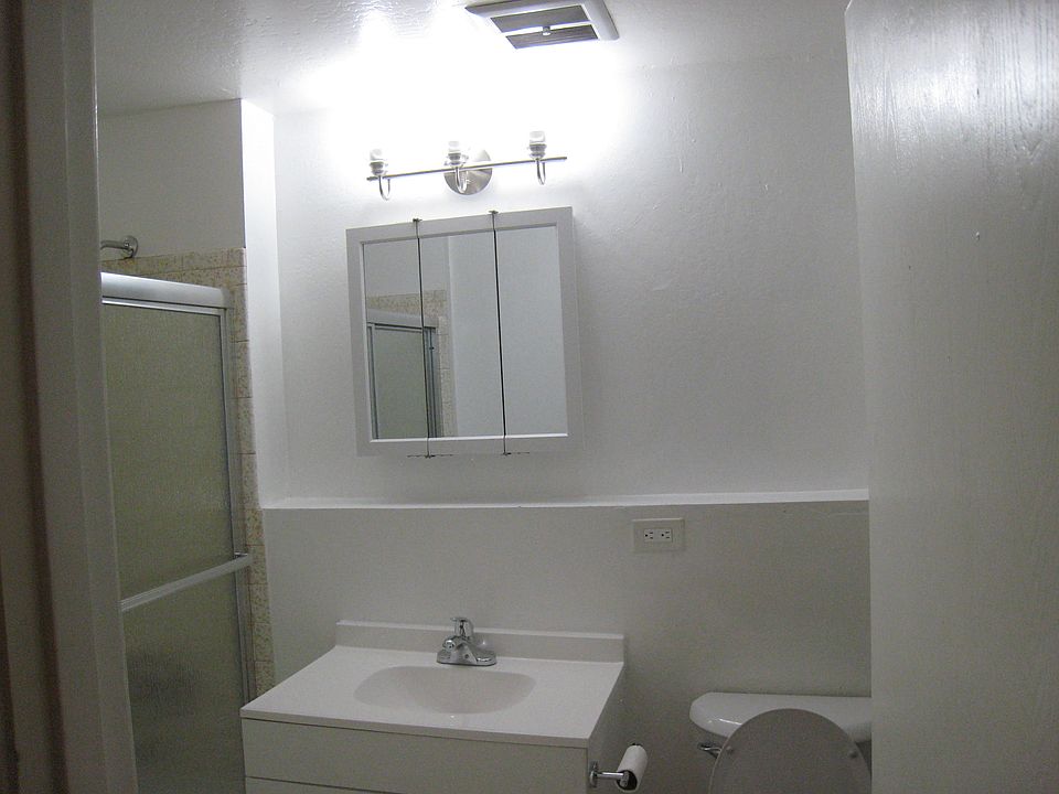 1st image of 1078 Howard St APT 102