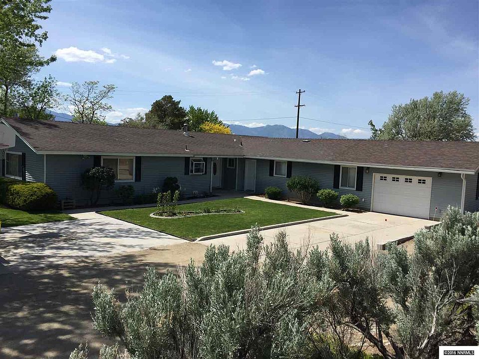 1st image of 1066 Canal Dr