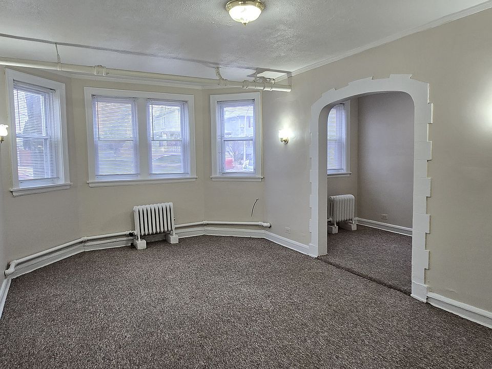 1st image of 1808 W Farwell Ave APT G