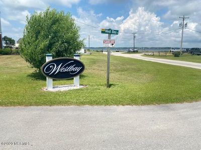 156 Westbay Cir, Harkers Island, NC, 28531