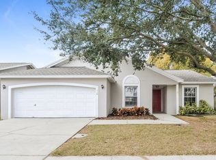 119 Lookout Dr, Apollo Beach, FL 33572