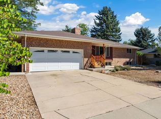 44 Dartmouth Cir, Longmont, CO 80503