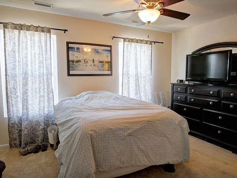 100 Stratford Lakes Dr #110 — Photo 12