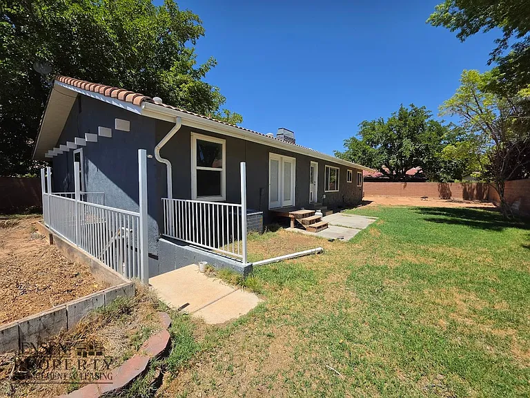 1151 W Wesley Powell Dr — Photo 51