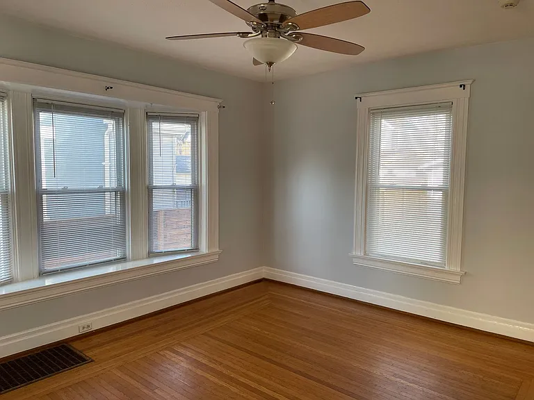 3559 Edwards Road — Photo 8