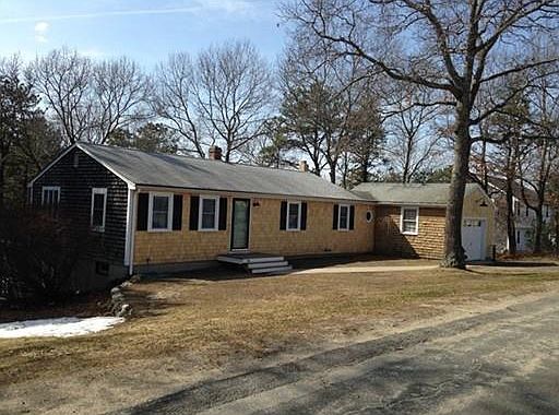 1st image of 16 Miller Dr