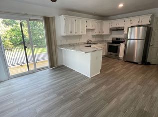 201 Parr Meadow Dr, Newburgh, NY 12550