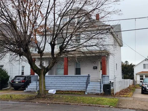 1408 E 8th St, Erie, PA 16503